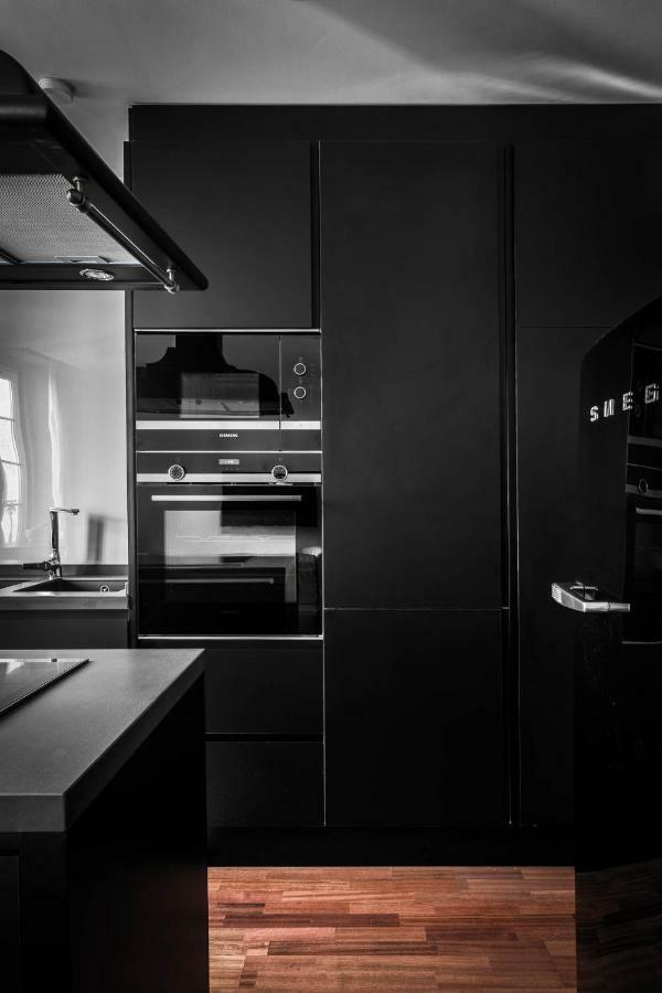 Luxury Apartment-Free Parking ซานติอาโก เด กอมโปสเตลา ภายนอก รูปภาพ